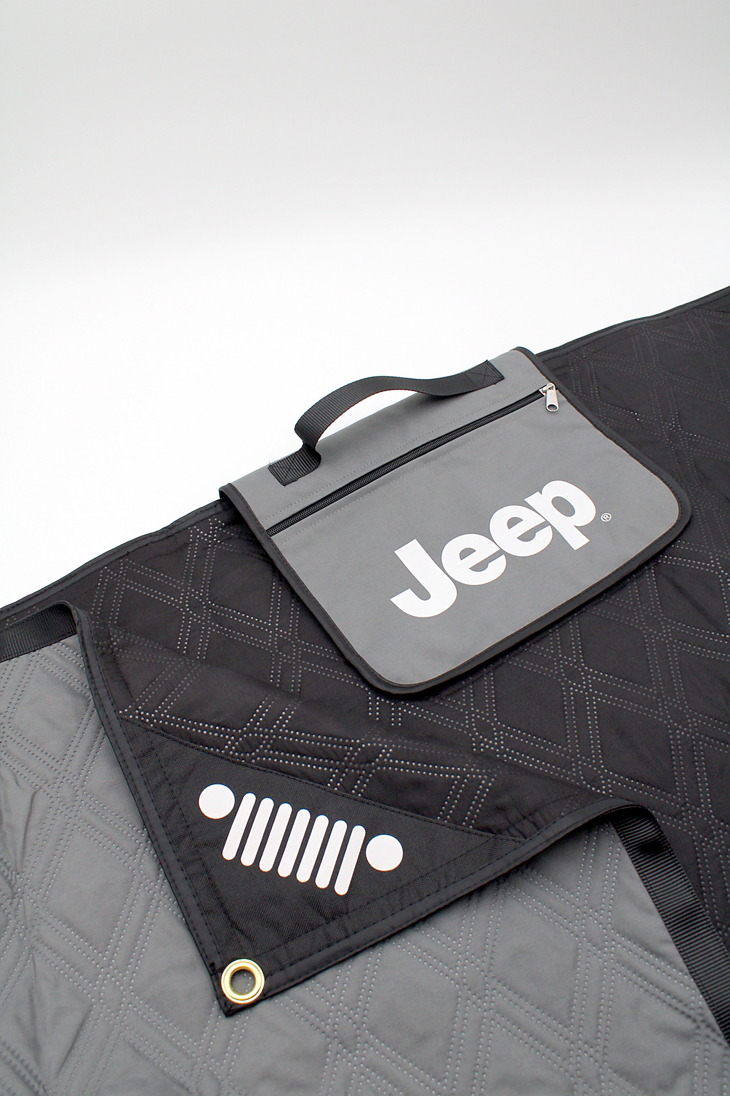 Jeep 72 In x 60 In Woven Water-Resistant Utility Blanket