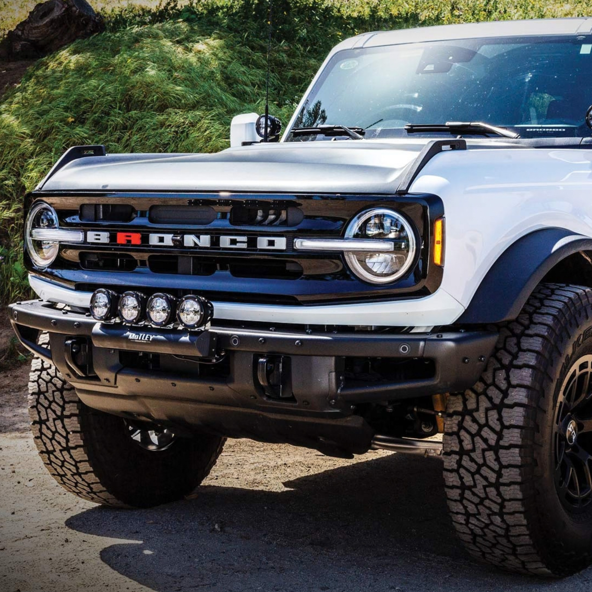 MoTLEY Bumper 18 Inch Light Mount