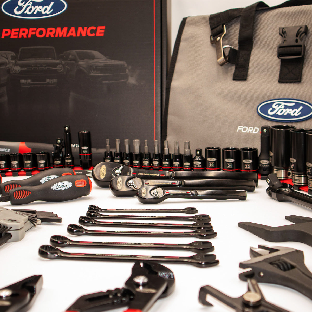 122-Piece Ford Performance Tri-fold Tool Kit Main image